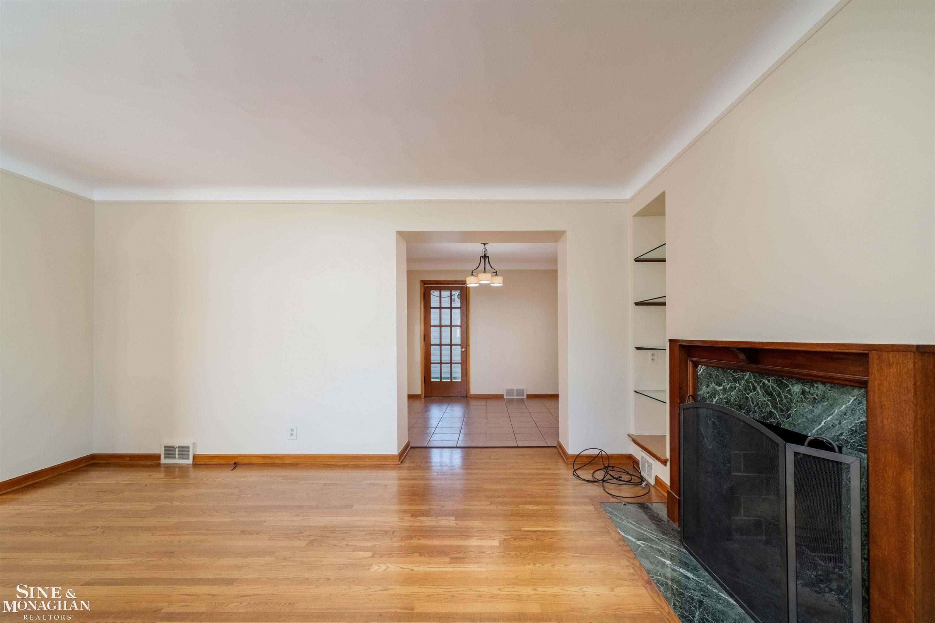 201 McMillan Road Grosse Pointe Farms, MI 48236 - Photo 6 of 41