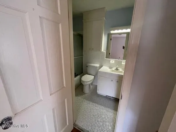 $299,900 | 403 Woodland Drive, Elizabethtown, NC 28337