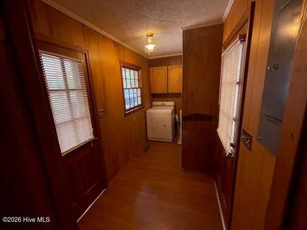 $299,900 | 403 Woodland Drive, Elizabethtown, NC 28337