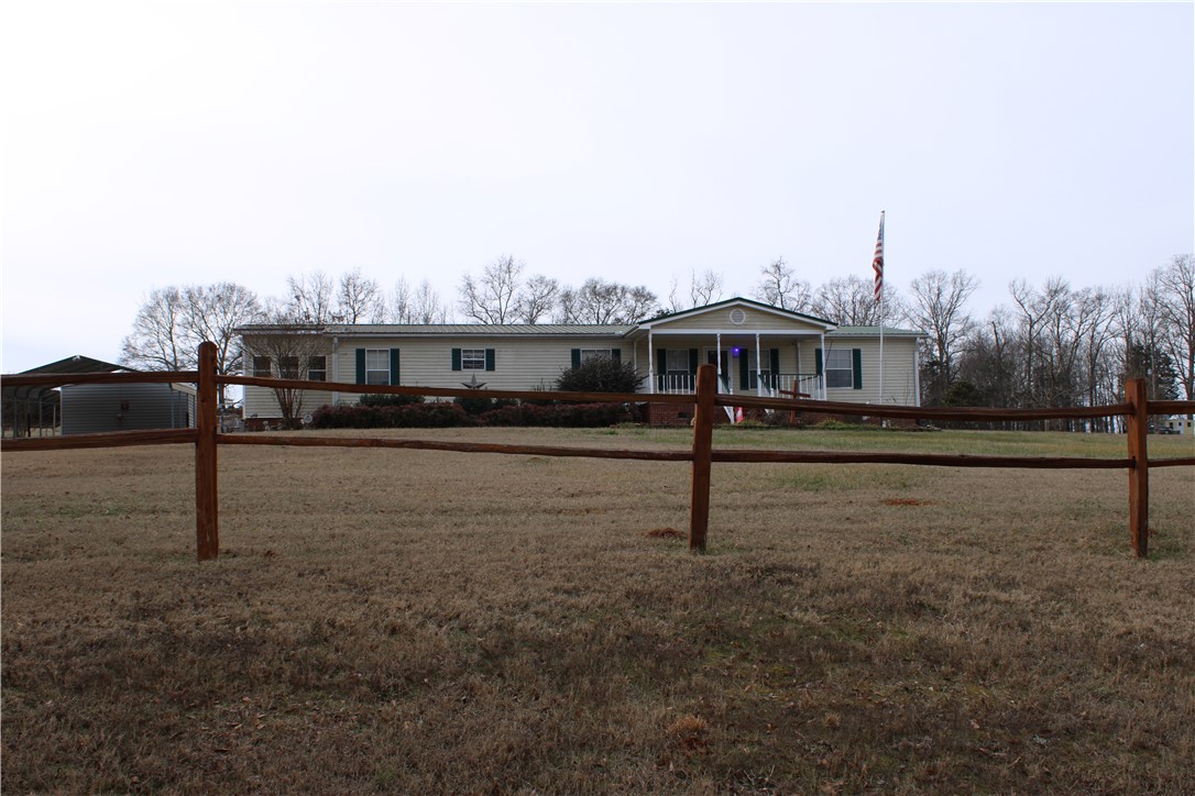 1533 Good Hope Church Road Starr, SC 29684 - Photo 3 of 27