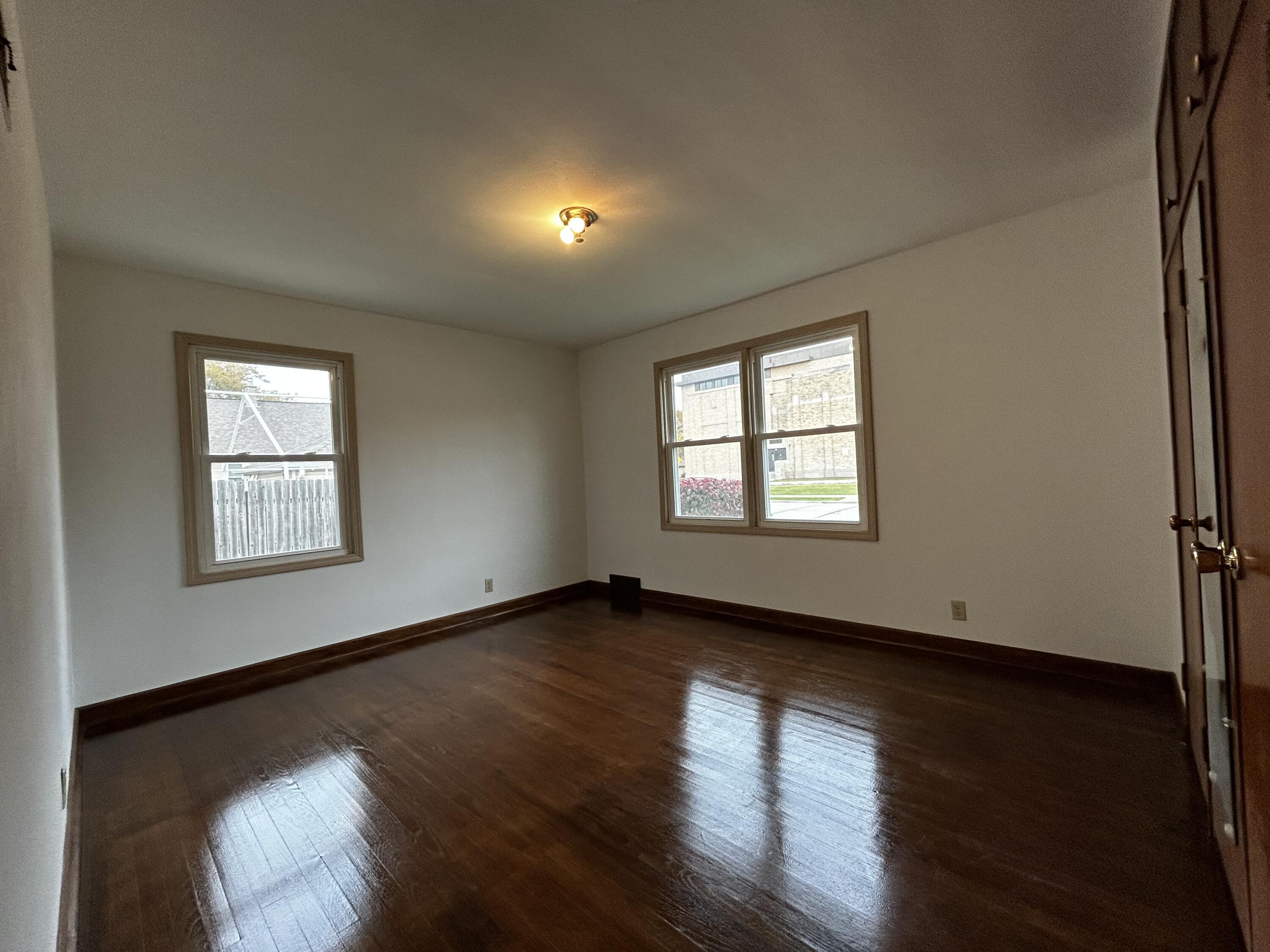 2614 Drexel Avenue Racine, WI 53403 - Photo 6 of 16 IMG_6151