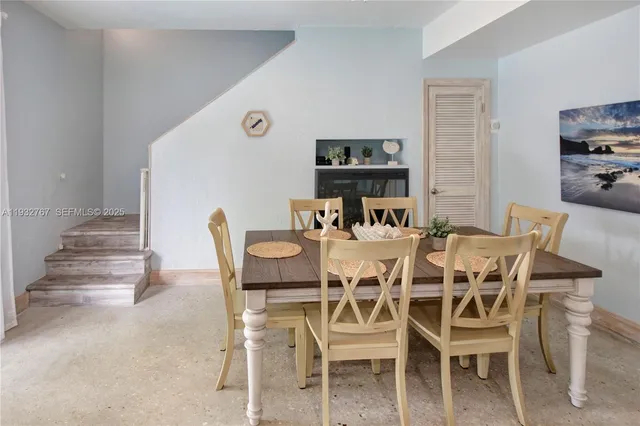 $965,000 | 517 Northeast 2nd Place, Dania Beach, FL 33004