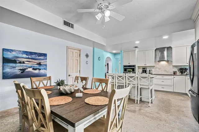 $965,000 | 517 Northeast 2nd Place, Dania Beach, FL 33004