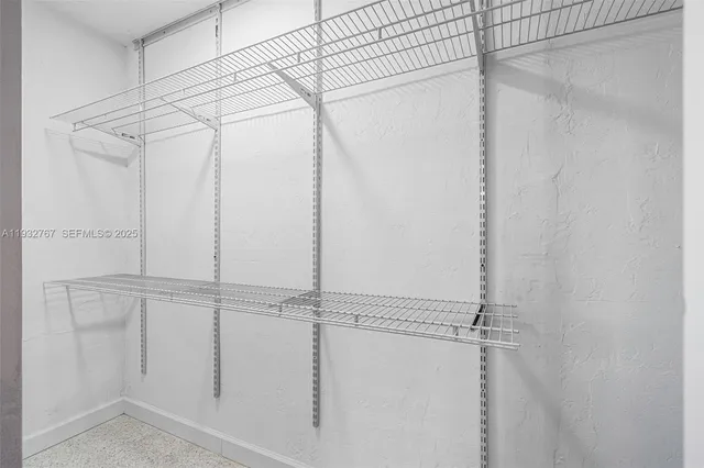 $965,000 | 517 Northeast 2nd Place, Dania Beach, FL 33004