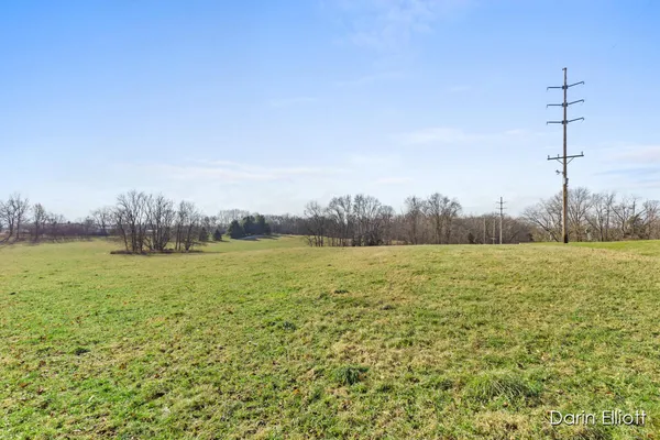 $65,000 | 4 Kingston Road, Ionia, MI 48846