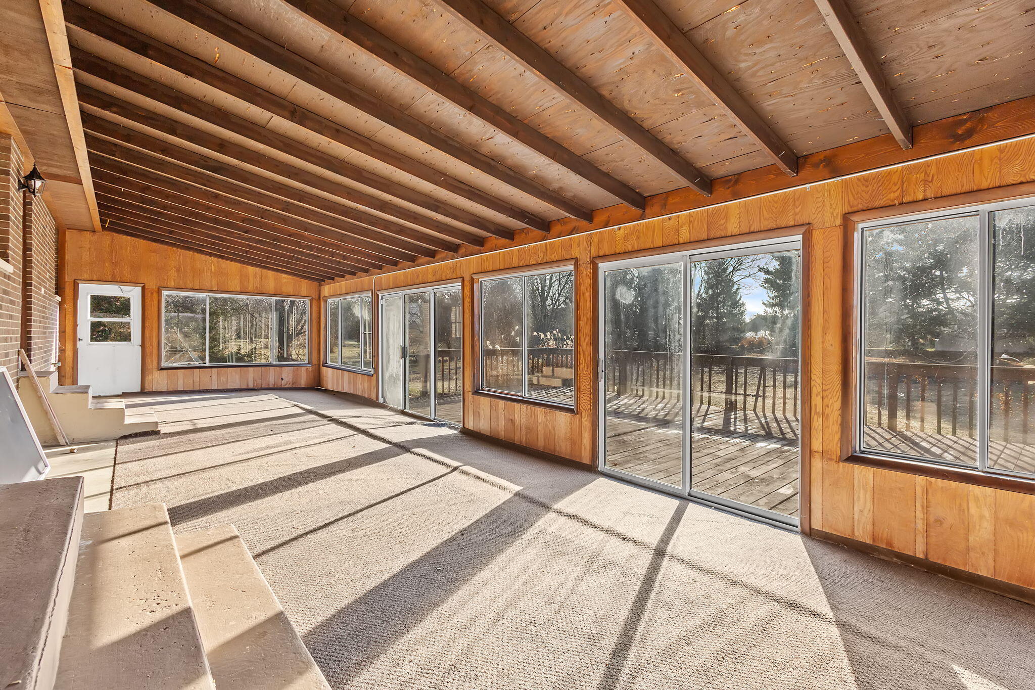 6801 West 1350th Street North Demotte, IN 46310 - Photo 27 of 44 a view of a house with a large window