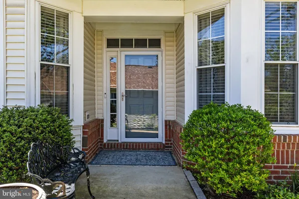 $589,900 | 6943 Cumberstone Place, Gainesville, VA 20155