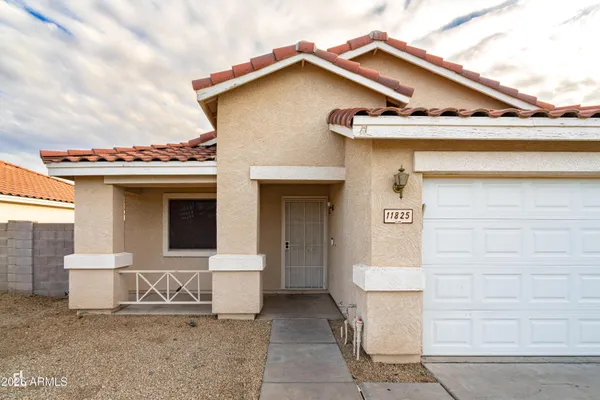 $2,000 | 11825 West Edgemont Avenue, Avondale, AZ 85392