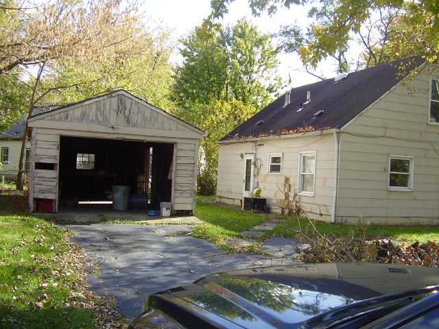 1017 Antwerp Road Columbus, OH 43213 - Photo 2 of 7