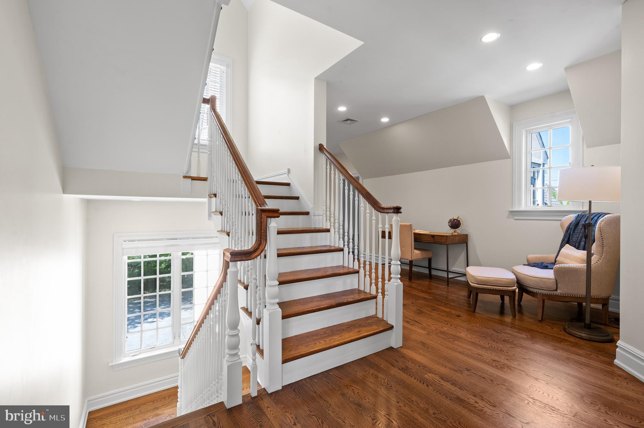 225 Fishers Road Bryn Mawr, PA 19010 - Photo 36 of 44 Second Floor Hallway