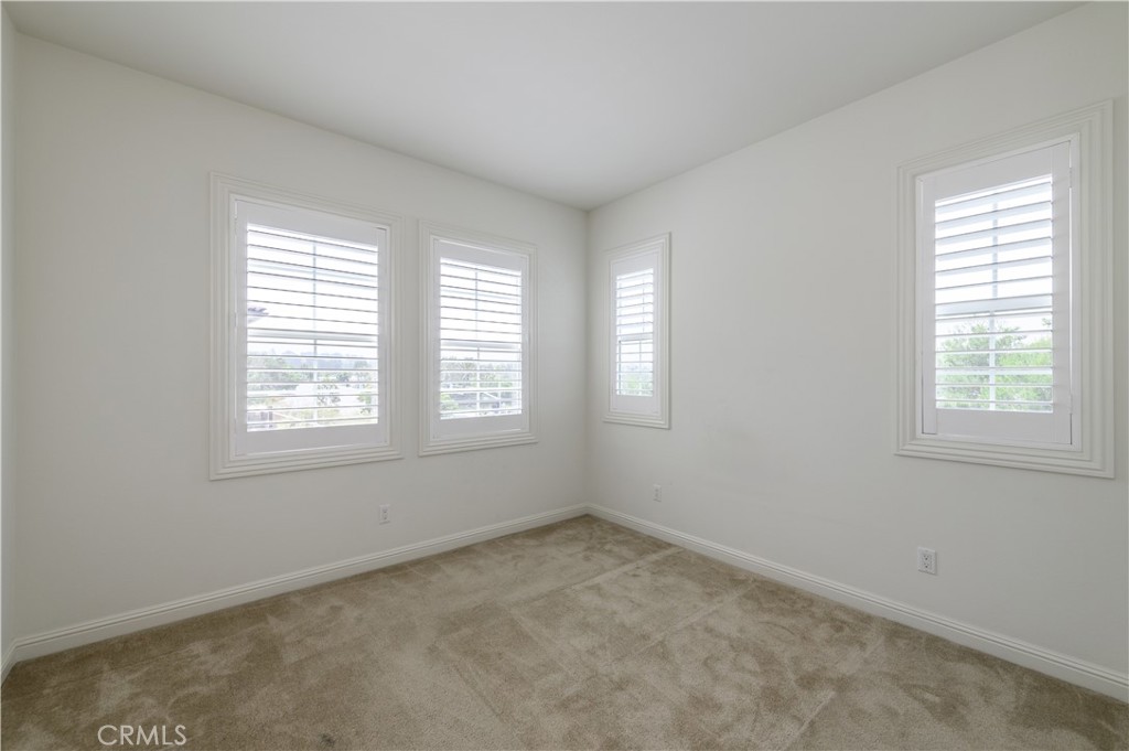 105 Bryce Run Lake Forest, CA 92630 - Photo 21 of 36 an empty room with windows