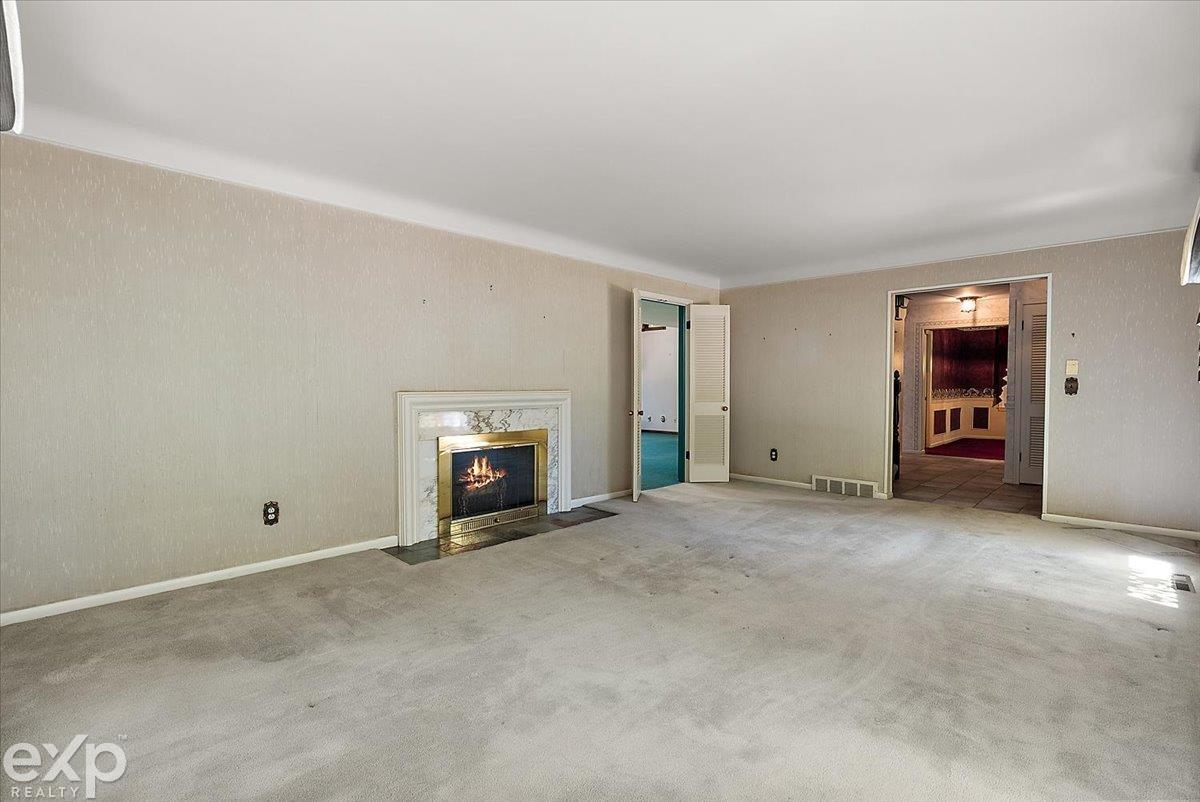 100 Moran Road Grosse Pointe Farms, MI 48236 - Photo 28 of 61