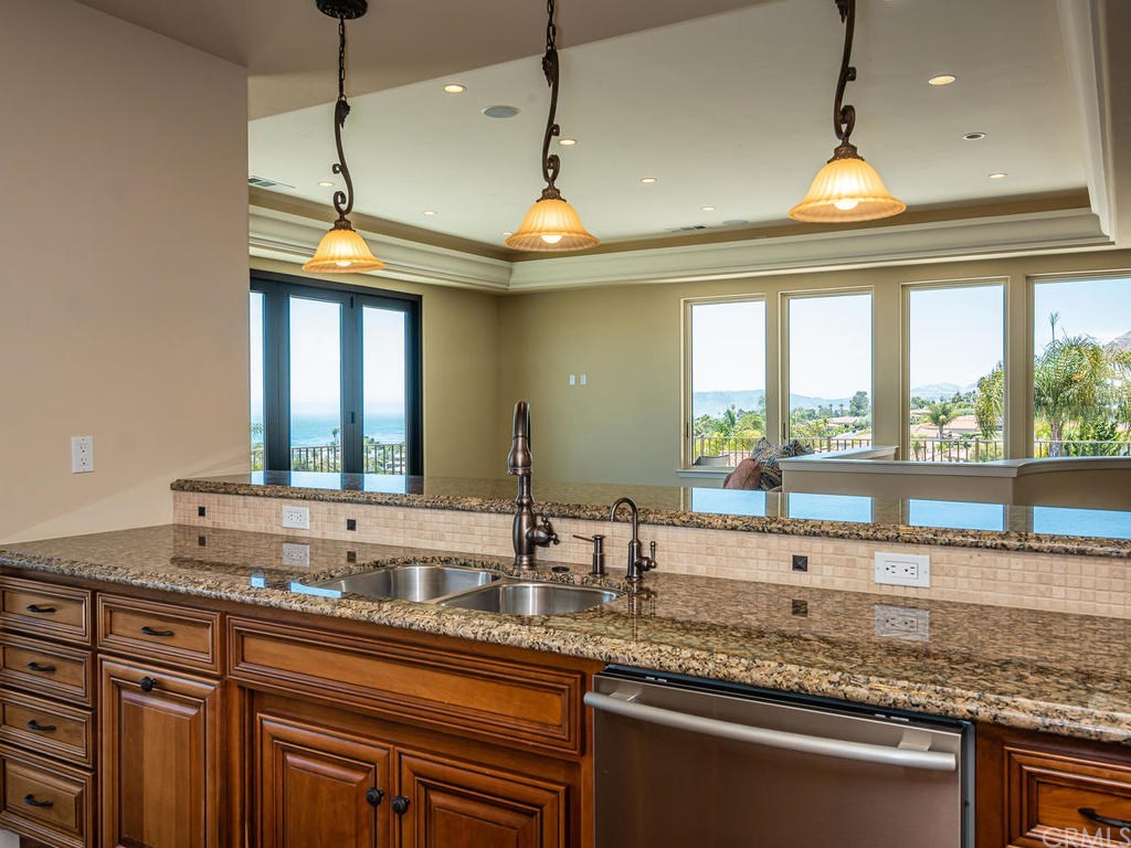 1290 Costa Brava Pismo Beach, CA 93449 - Photo 18 of 45