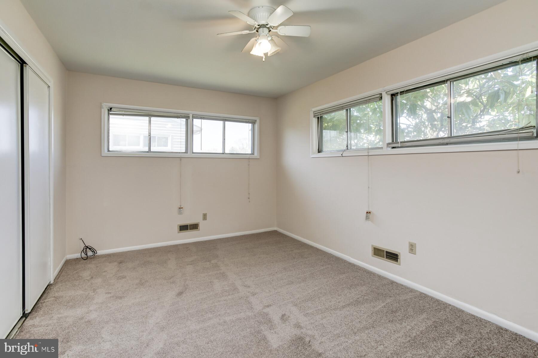 1079 Southridge Road Baltimore, MD 21228 - Photo 11 of 17 Bedroom 3
