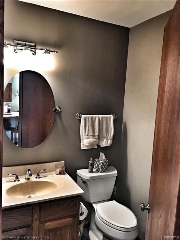 6571 Ridgeview Drive Clarkston, MI 48346 - Photo 9 of 49