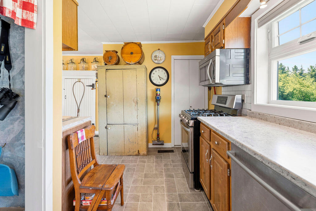 2 W Road Abbot, ME 04406 - Photo 8 of 53