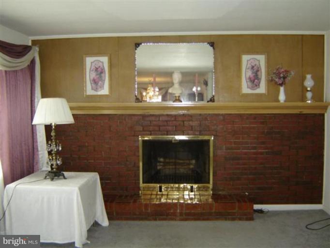 8358 Old Philadelphia Road Rosedale, MD 21237 - Photo 4 of 7 Living Room