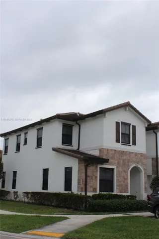 $600,000 | 10908 West 32nd Lane, Hialeah, FL 33018
