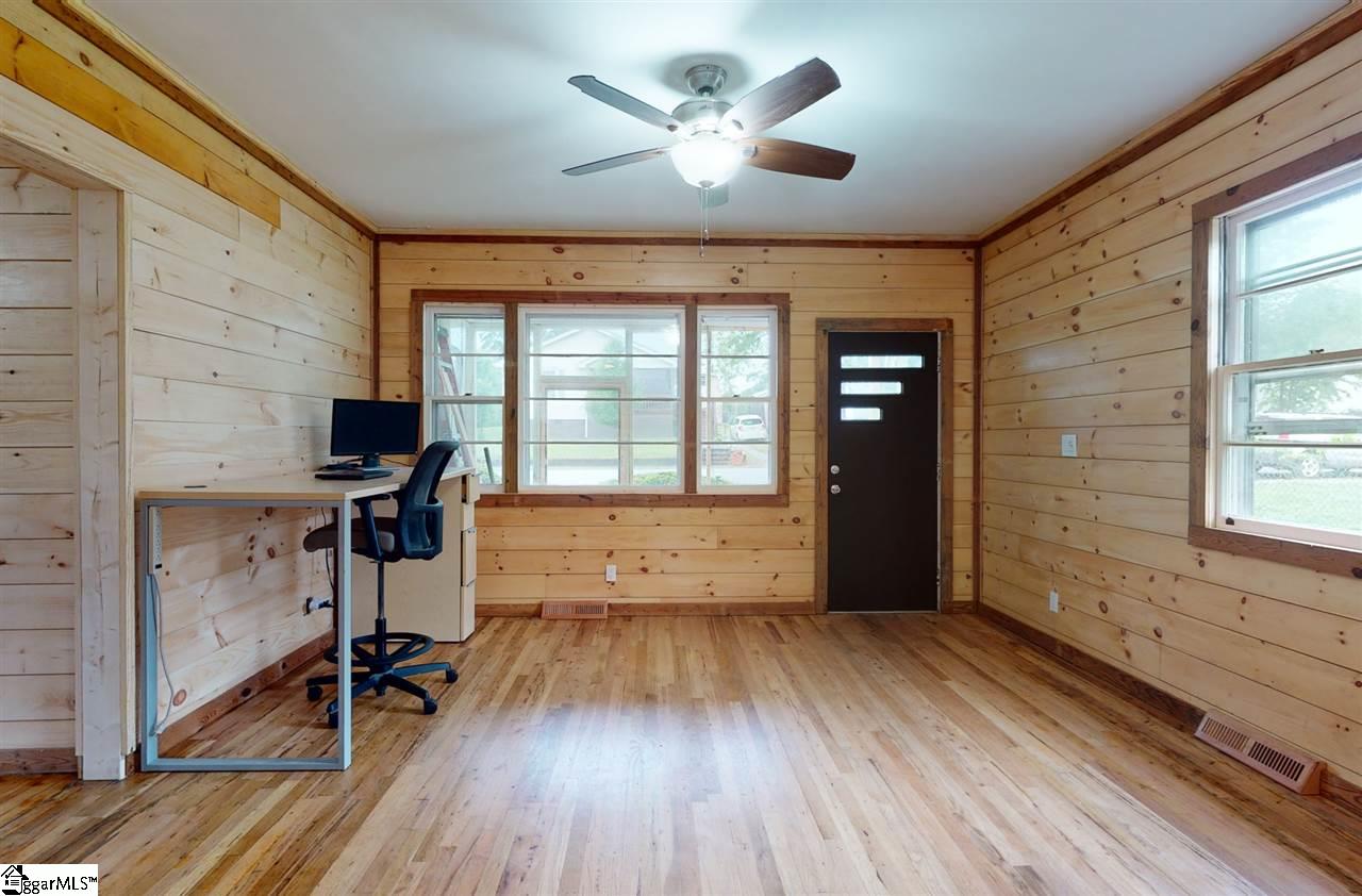 204 Whitney Street Slater, SC 29683 - Photo 13 of 22
