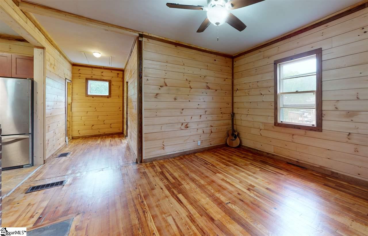 204 Whitney Street Slater, SC 29683 - Photo 6 of 22
