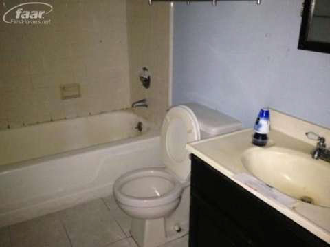 10170 Nimphie Road Fenton, MI 48430 - Photo 7 of 10 20387732-6.JPG