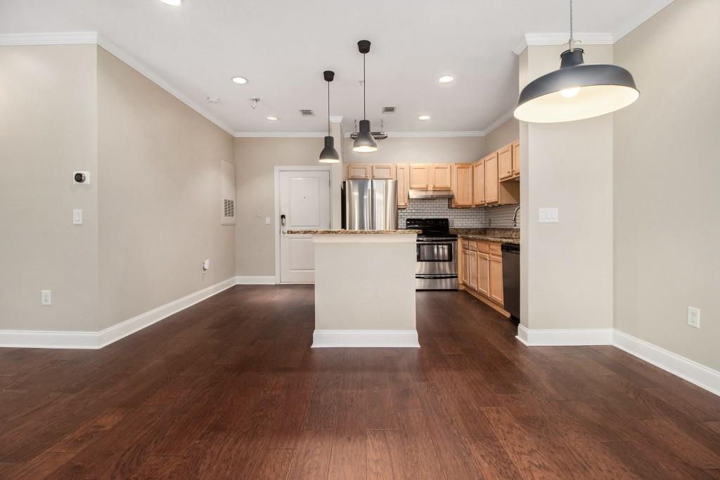 2230 Cheshire Bridge Road Northeast, Unit 401 Atlanta, GA 30324 - Photo 12 of 26