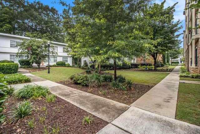 $189,900 | 2230 Cheshire Bridge Road Northeast, Unit 401, Atlanta, GA 30324