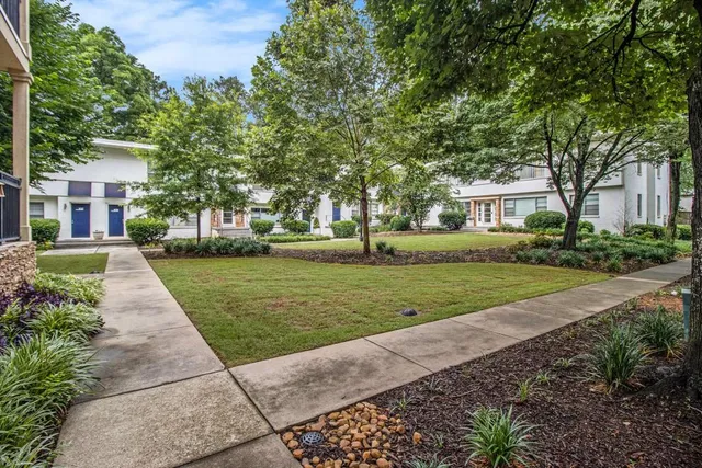 $189,900 | 2230 Cheshire Bridge Road Northeast, Unit 401, Atlanta, GA 30324