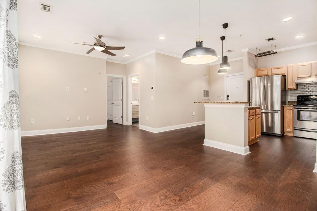 2230 Cheshire Bridge Road Northeast, Unit 401 Atlanta, GA 30324 - Photo 9 of 26