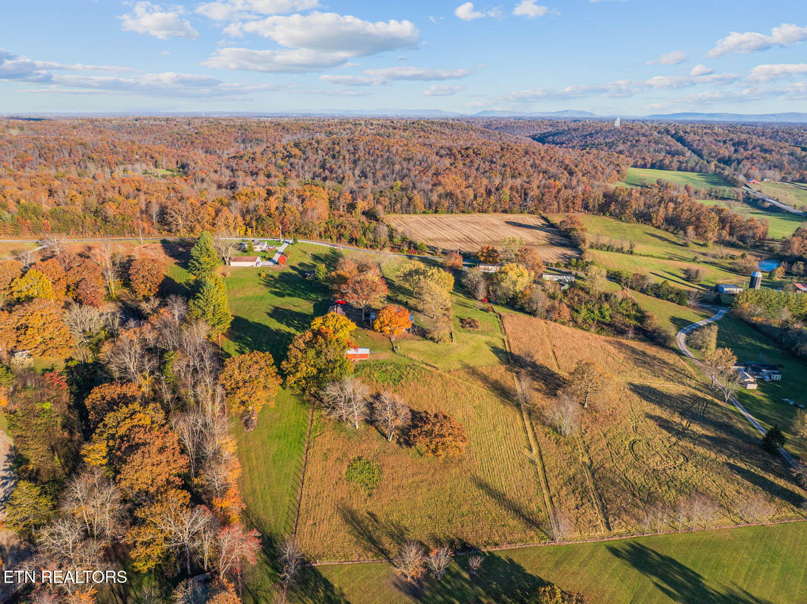 2633 Claysville Road Crossville, TN 38571 - Photo 37 of 55 6