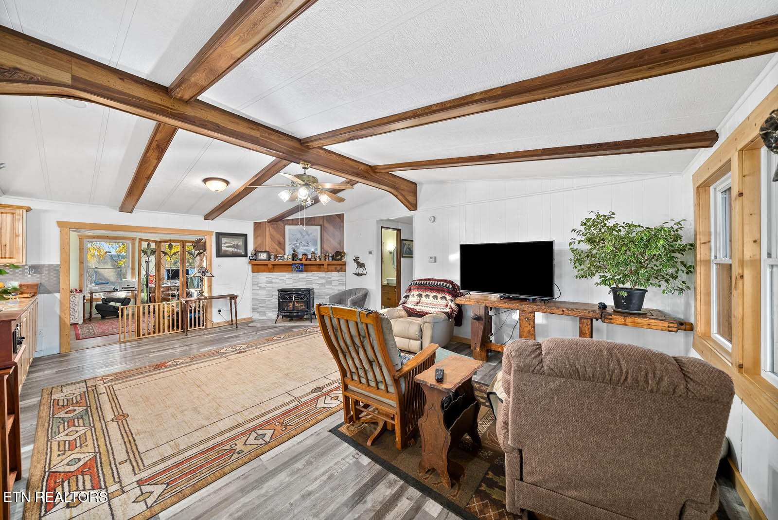 2633 Claysville Road Crossville, TN 38571 - Photo 9 of 55 DSC01637