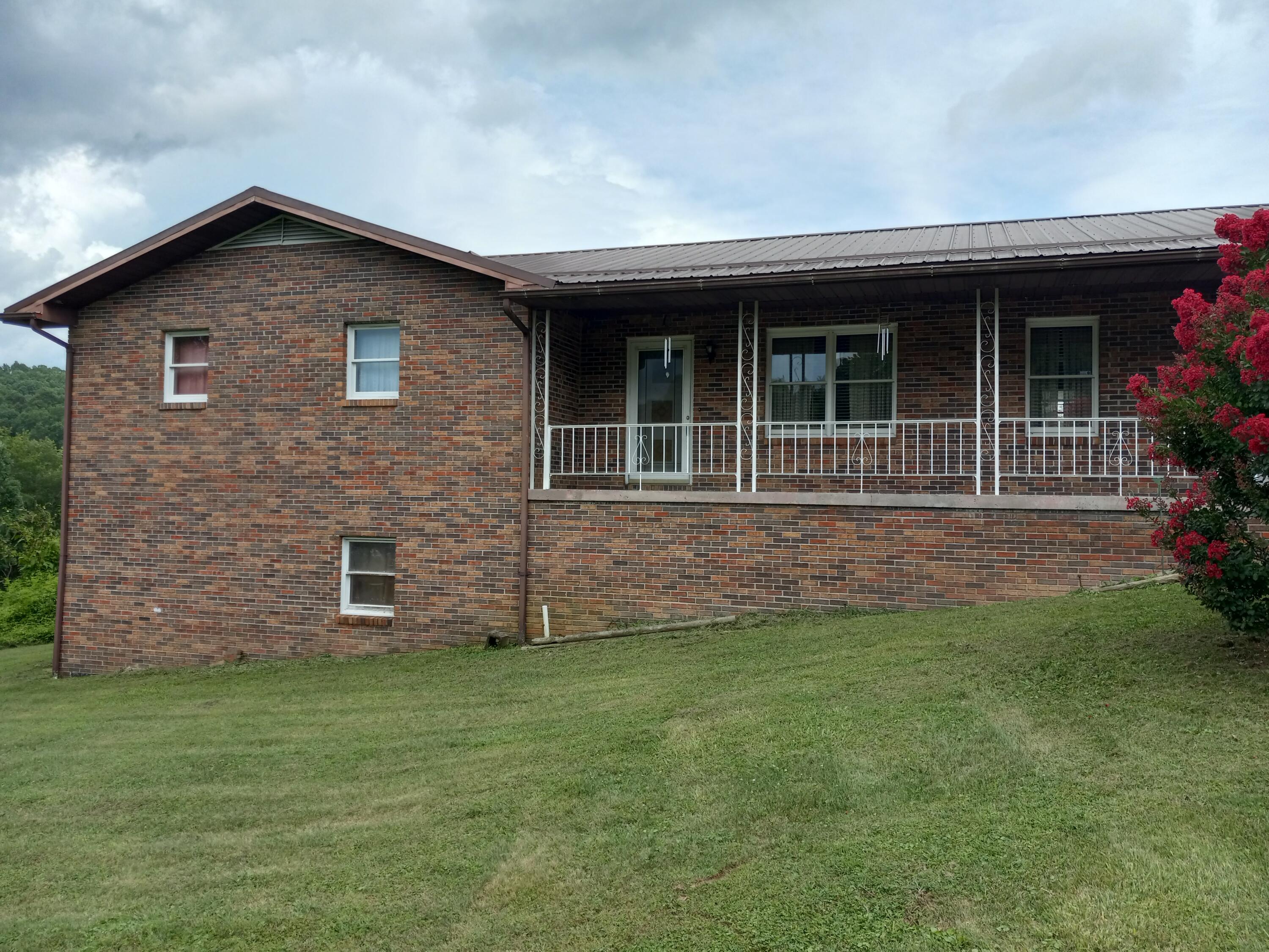 12415 Stafford Road Coeburn, VA 24230 - Photo 1 of 40 20220725_153520
