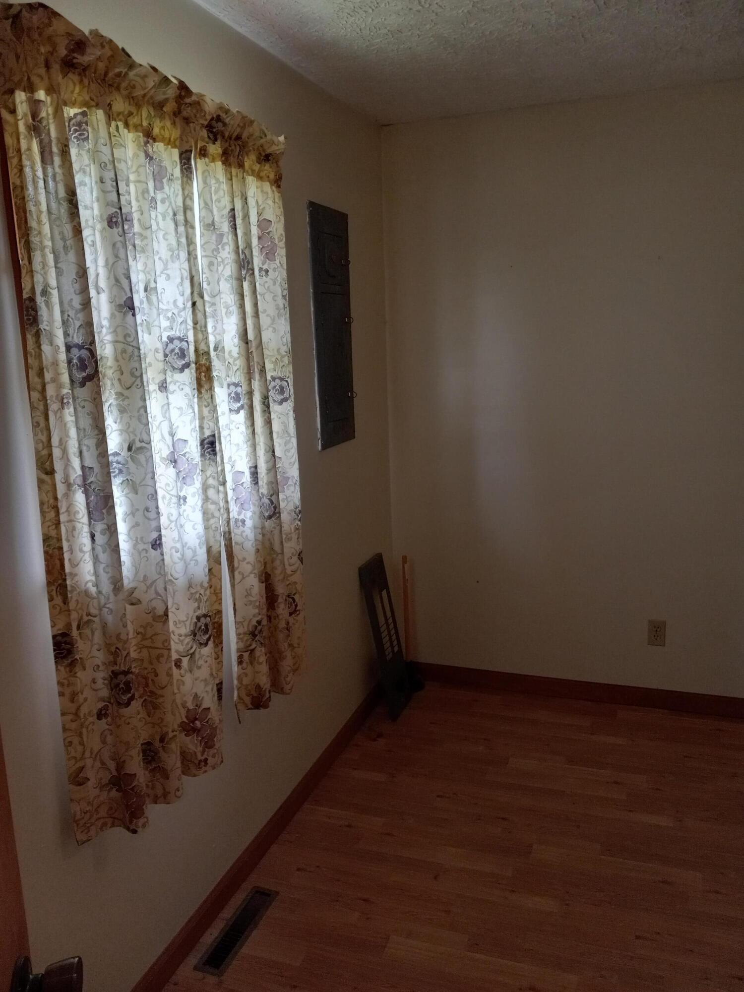 12415 Stafford Road Coeburn, VA 24230 - Photo 10 of 40 20220725_152529