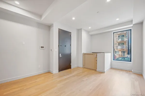 $4,500 | 30-61 38th Street | Astoria