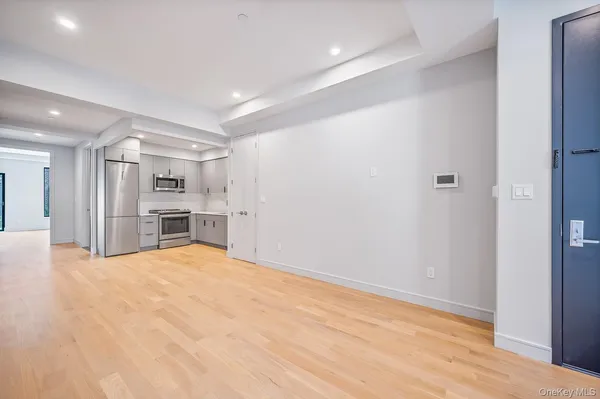 $4,500 | 30-61 38th Street | Astoria
