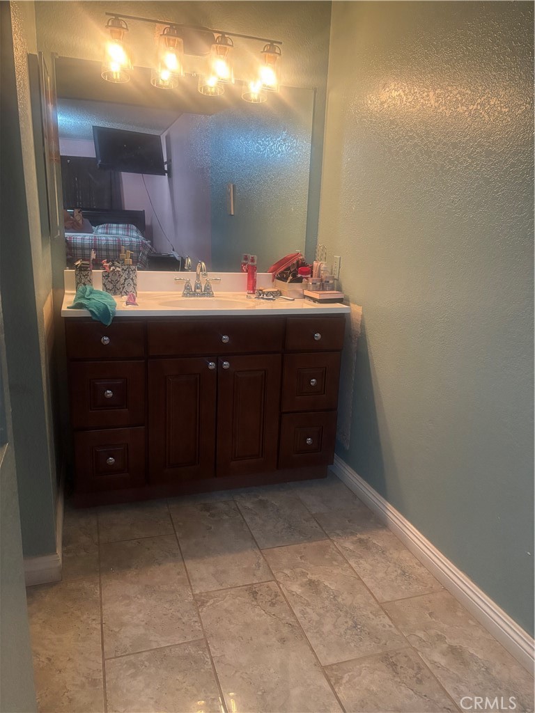 14615 El Cariso Road Victorville, CA 92392 - Photo 14 of 22