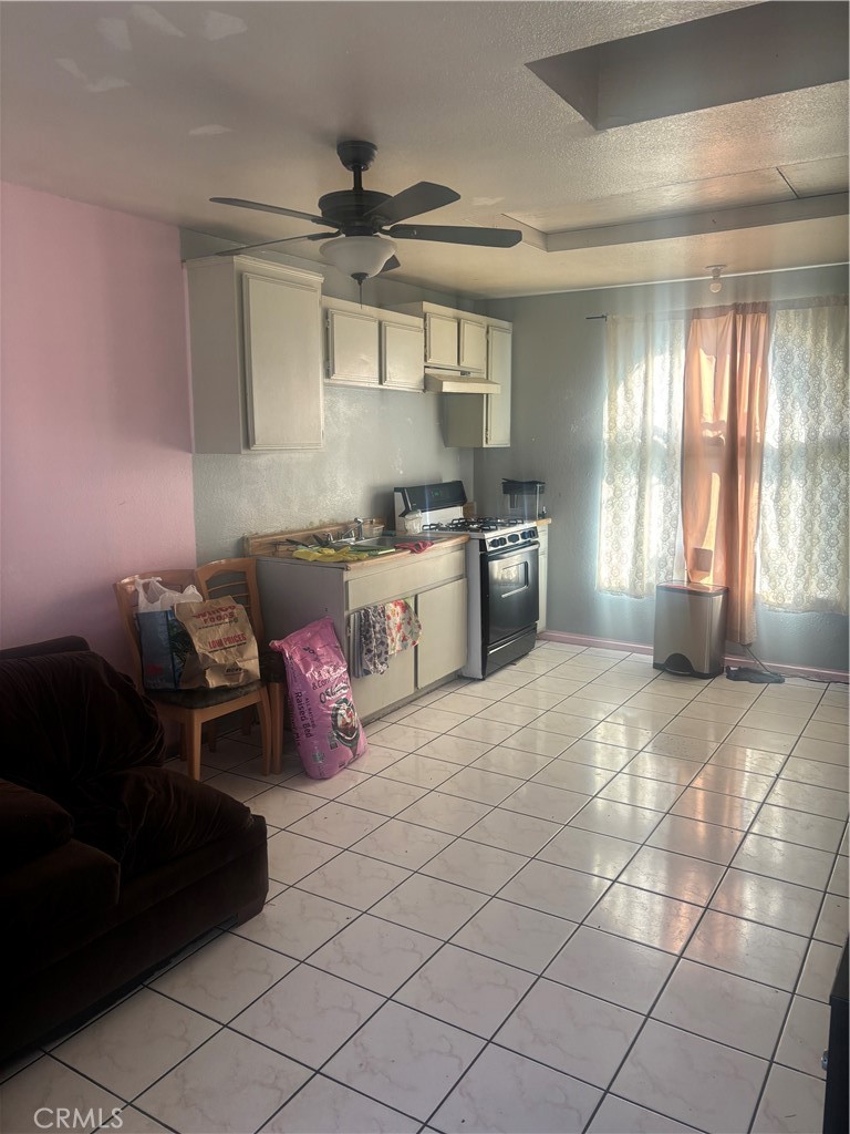 14615 El Cariso Road Victorville, CA 92392 - Photo 19 of 22 Back House