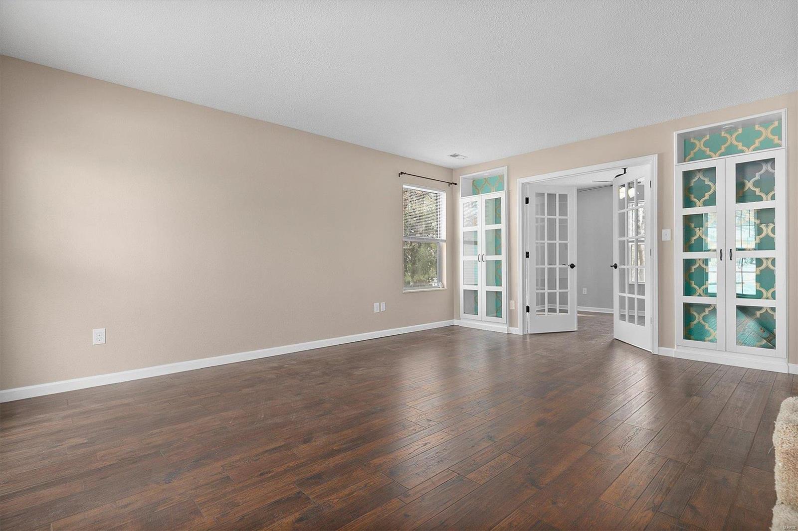 1529 Oak Ridge Court O'Fallon, IL 62269 - Photo 3 of 31 Gallery Image 3