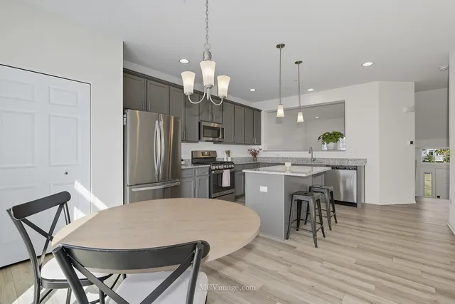 $345,990 | 14050 South Belmont Drive, Homer Glen, IL 60491