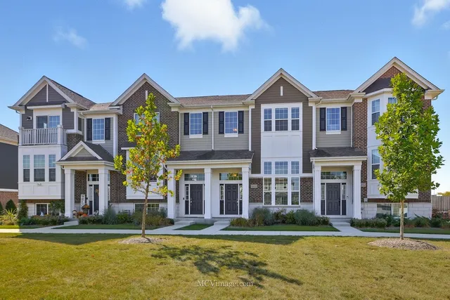 $345,990 | 14050 South Belmont Drive, Homer Glen, IL 60491