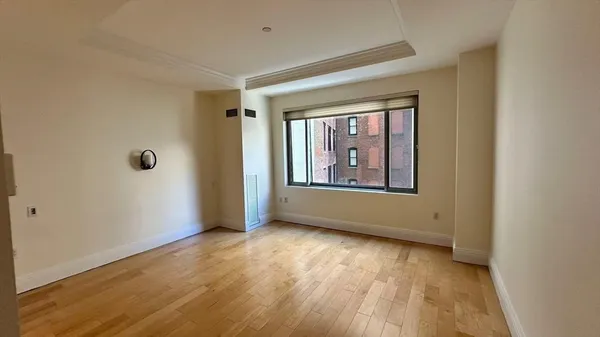 $2,650 | 1 Huntington Avenue, Unit 310, Boston, MA 02116