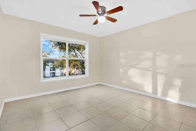 $1,900 | 7606 Pissarro Drive, Unit 14305, Orlando, FL 32819