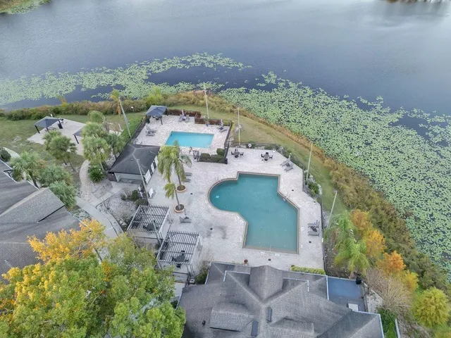 $1,900 | 7606 Pissarro Drive, Unit 14305, Orlando, FL 32819