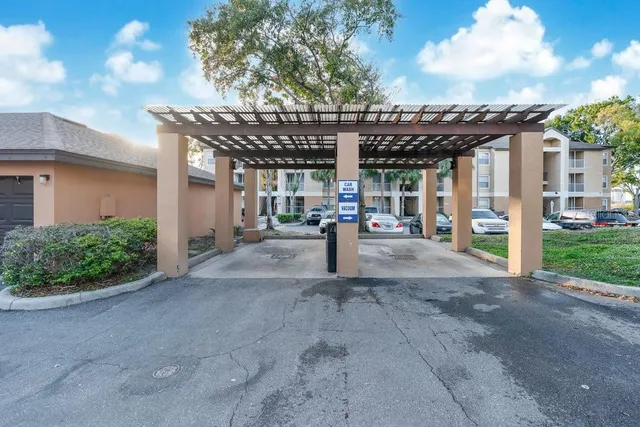 $1,900 | 7606 Pissarro Drive, Unit 14305, Orlando, FL 32819