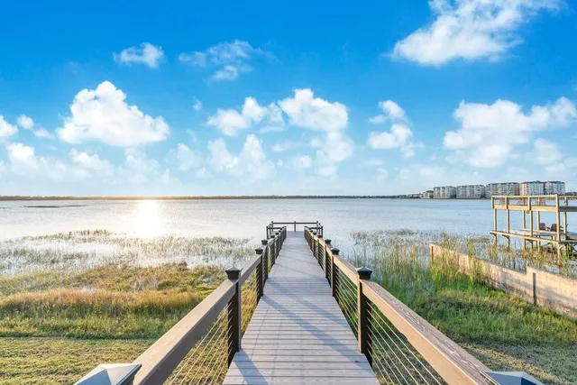 $1,900 | 7606 Pissarro Drive, Unit 14305, Orlando, FL 32819