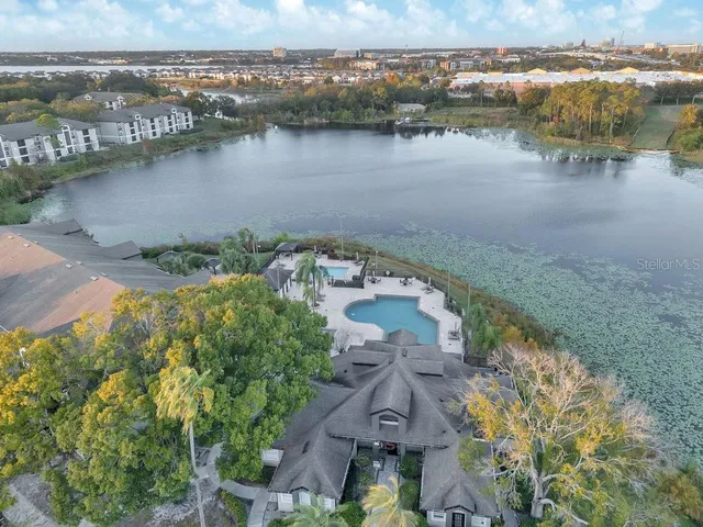 $1,900 | 7606 Pissarro Drive, Unit 14305, Orlando, FL 32819