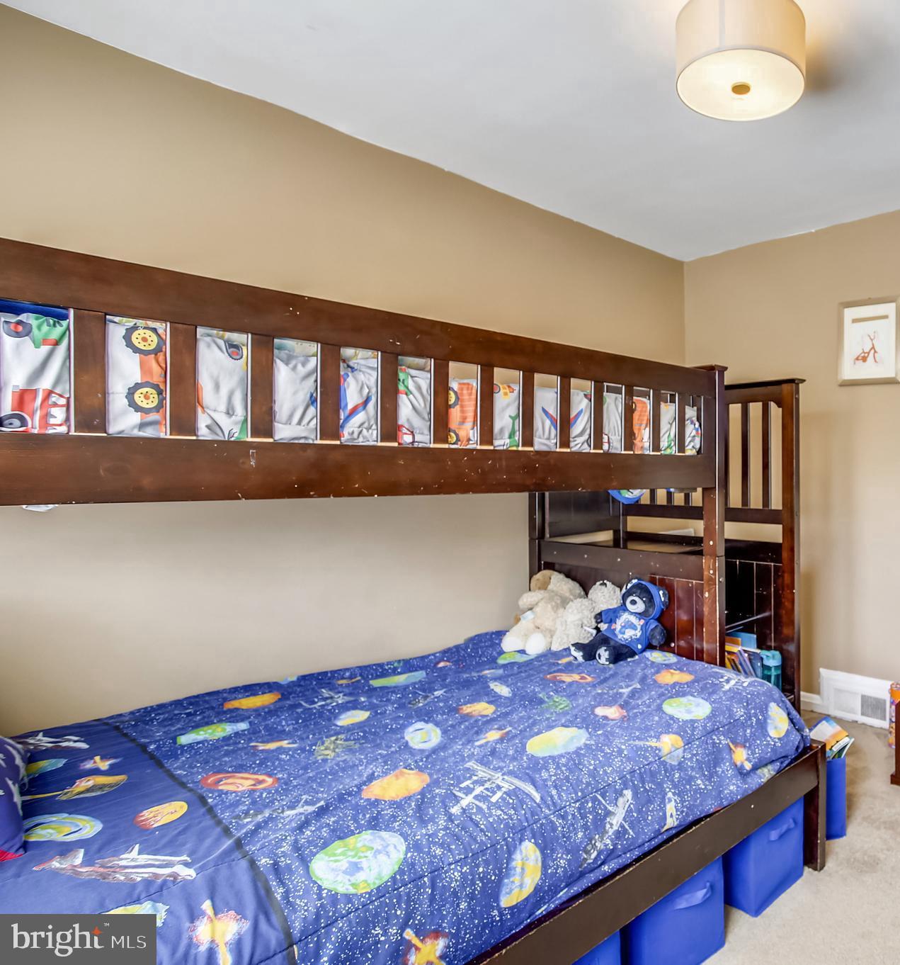1629 Gleneagle Road Baltimore, MD 21239 - Photo 22 of 26 BEDROOM 2 VIEW 2
