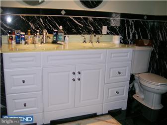 3100 Cricket Road Reading, PA 19605 - Photo 8 of 12 Bathroom