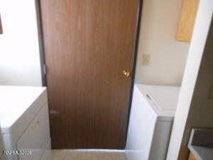 366 Quail Way Fallon, NV 89406 - Photo 17 of 18 a view of utility room