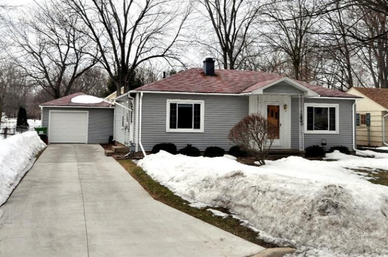 355 North 29th Street Springfield, MI 49037 - Photo 1 of 18 Primary Photo